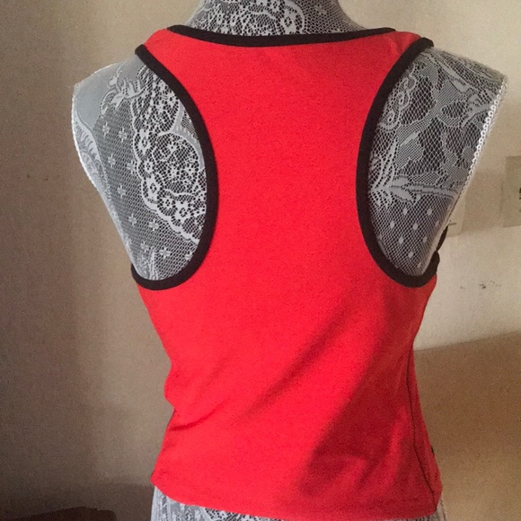 Nike gorgeous red tank top.Spandex bra attached - Picture 5 of 5